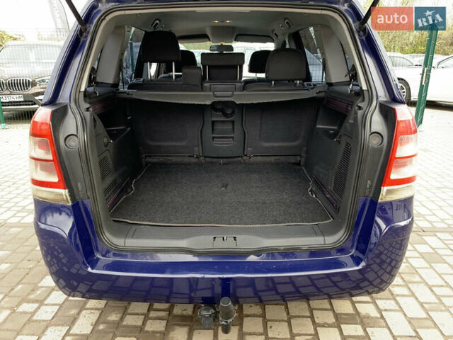 Опель Зафира 2011 в Бердичеве на Automoto.ua Синий Опель Зафира, объемом двигателя 1.7 л и пробегом 396 тыс. км за 7399 $, фото 31 на Automoto.ua