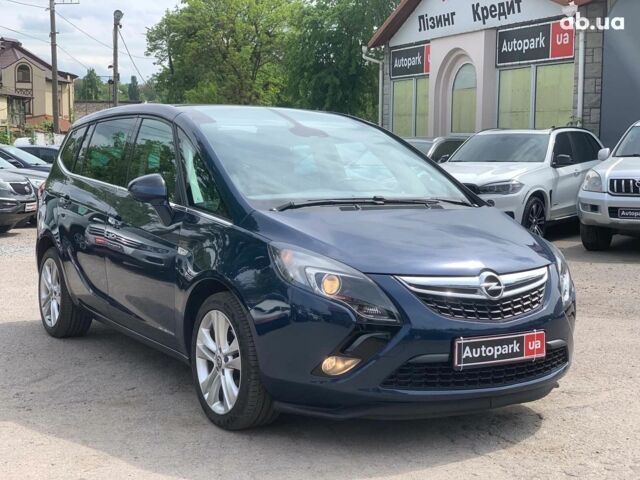 Синий Опель Зафира, объемом двигателя 1.4 л и пробегом 196 тыс. км за 10190 $, фото 2 на Automoto.ua