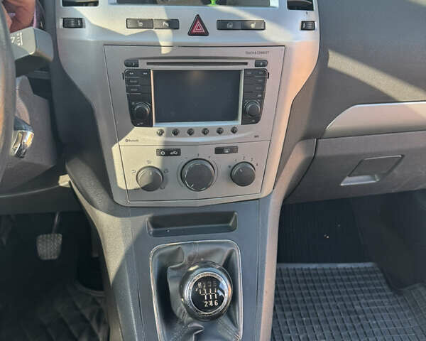 Опель Зафира 2012 в Одессе на Automoto.ua Синий Опель Зафира, объемом двигателя 0 л и пробегом 268 тыс. км за 6500 $, фото 8 на Automoto.ua