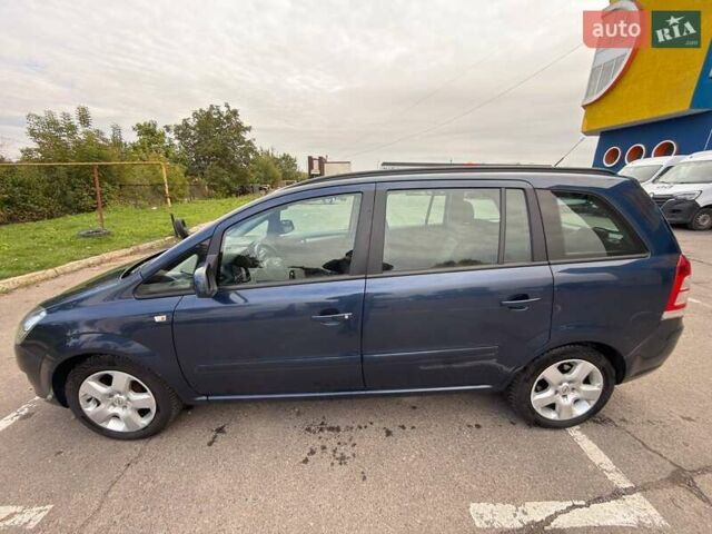 Опель Зафира 2012 в Ровно на Automoto.ua Синий Опель Зафира, объемом двигателя 1.69 л и пробегом 286 тыс. км за 7400 $, фото 13 на Automoto.ua
