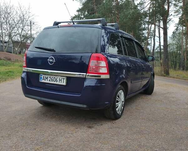 Синій Опель Зафіра, об'ємом двигуна 1.6 л та пробігом 237 тис. км за 7000 $, фото 11 на Automoto.ua