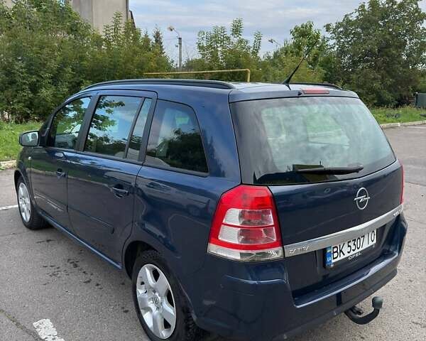 Опель Зафира 2012 в Ровно на Automoto.ua Синий Опель Зафира, объемом двигателя 1.69 л и пробегом 286 тыс. км за 7400 $, фото 14 на Automoto.ua