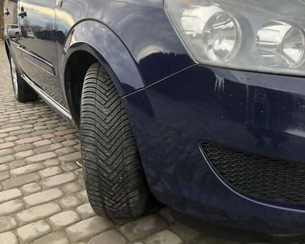 Синий Опель Зафира, объемом двигателя 1.69 л и пробегом 270 тыс. км за 7700 $, фото 10 на Automoto.ua