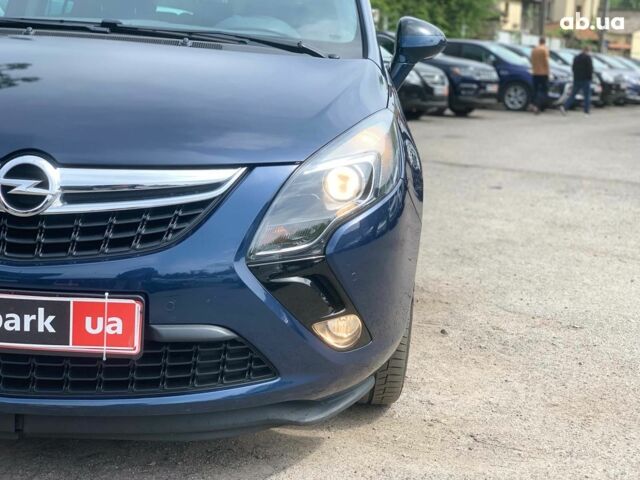 Синий Опель Зафира, объемом двигателя 1.4 л и пробегом 196 тыс. км за 10190 $, фото 8 на Automoto.ua
