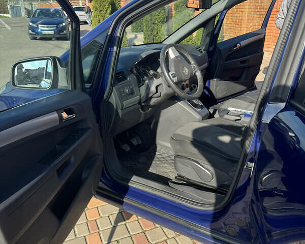 Опель Зафира 2012 в Одессе на Automoto.ua Синий Опель Зафира, объемом двигателя 0 л и пробегом 268 тыс. км за 6500 $, фото 6 на Automoto.ua