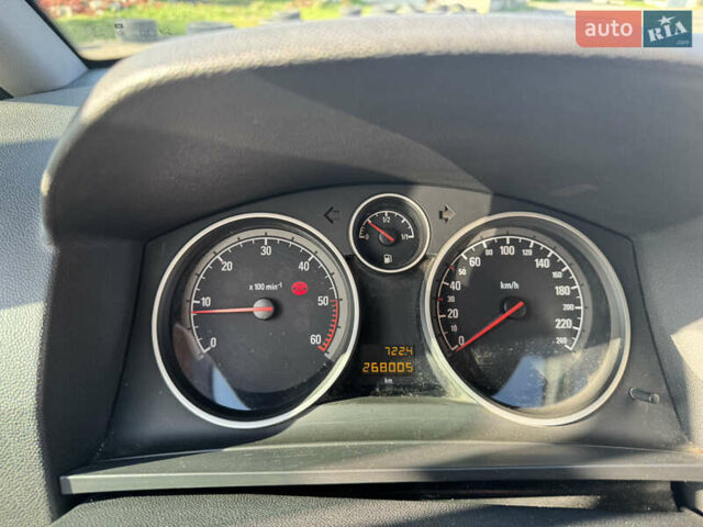 Опель Зафира 2012 в Одессе на Automoto.ua Синий Опель Зафира, объемом двигателя 0 л и пробегом 268 тыс. км за 6500 $, фото 9 на Automoto.ua