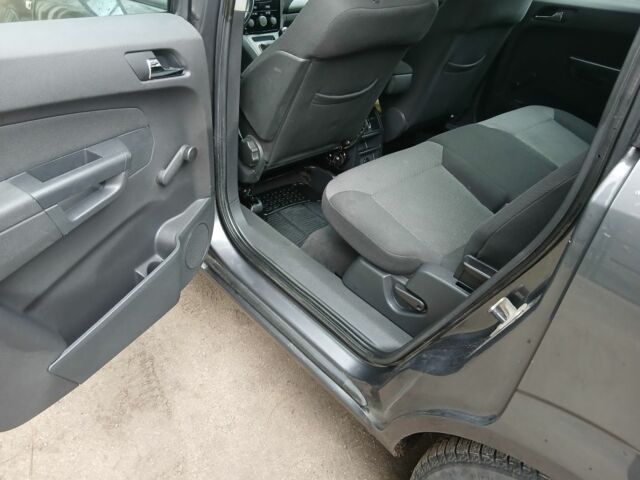 Синий Опель Зафира, объемом двигателя 2 л и пробегом 341 тыс. км за 3300 $, фото 11 на Automoto.ua