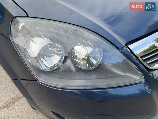 Опель Зафира 2012 в Ровно на Automoto.ua Синий Опель Зафира, объемом двигателя 1.69 л и пробегом 286 тыс. км за 7400 $, фото 9 на Automoto.ua