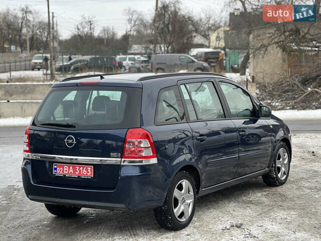 Синій Опель Зафіра, об'ємом двигуна 1.7 л та пробігом 188 тис. км за 8200 $, фото 19 на Automoto.ua