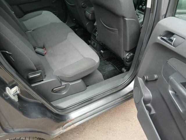 Синий Опель Зафира, объемом двигателя 2 л и пробегом 341 тыс. км за 3300 $, фото 9 на Automoto.ua