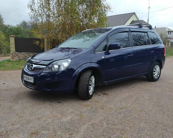 Синій Опель Зафіра, об'ємом двигуна 1.6 л та пробігом 237 тис. км за 7000 $, фото 23 на Automoto.ua