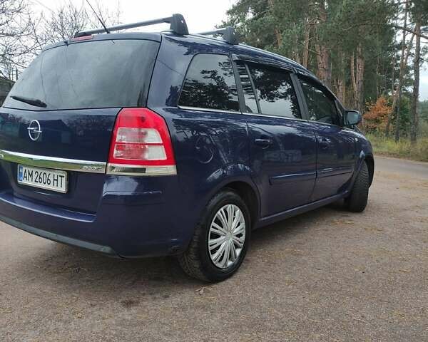 Синій Опель Зафіра, об'ємом двигуна 1.6 л та пробігом 237 тис. км за 7000 $, фото 10 на Automoto.ua