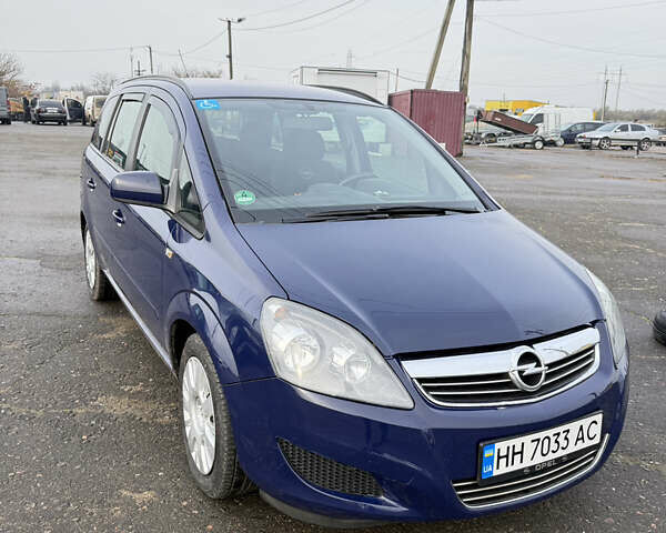 Синий Опель Зафира, объемом двигателя 1.6 л и пробегом 192 тыс. км за 7250 $, фото 2 на Automoto.ua