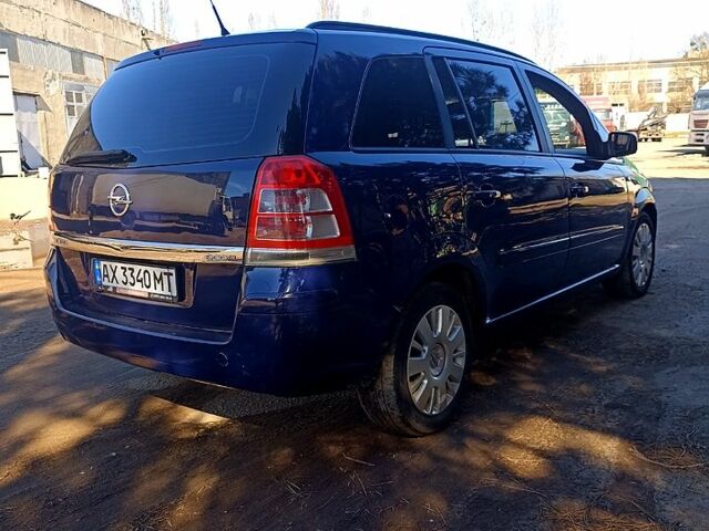 Синій Опель Зафіра, об'ємом двигуна 1.7 л та пробігом 187 тис. км за 7950 $, фото 5 на Automoto.ua