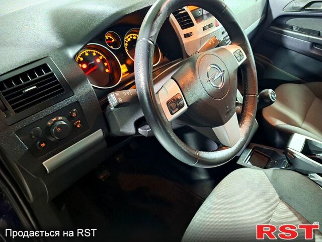 Синий Опель Зафира, объемом двигателя 1.6 л и пробегом 181 тыс. км за 7700 $, фото 5 на Automoto.ua