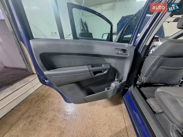 Синий Опель Зафира, объемом двигателя 1.6 л и пробегом 181 тыс. км за 7500 $, фото 36 на Automoto.ua