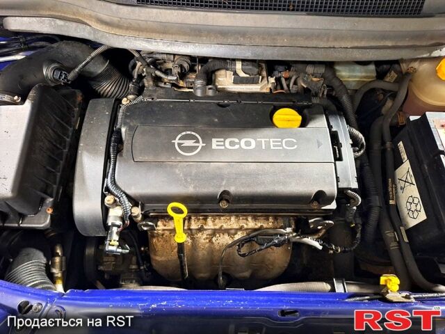 Синий Опель Зафира, объемом двигателя 1.6 л и пробегом 181 тыс. км за 7700 $, фото 13 на Automoto.ua