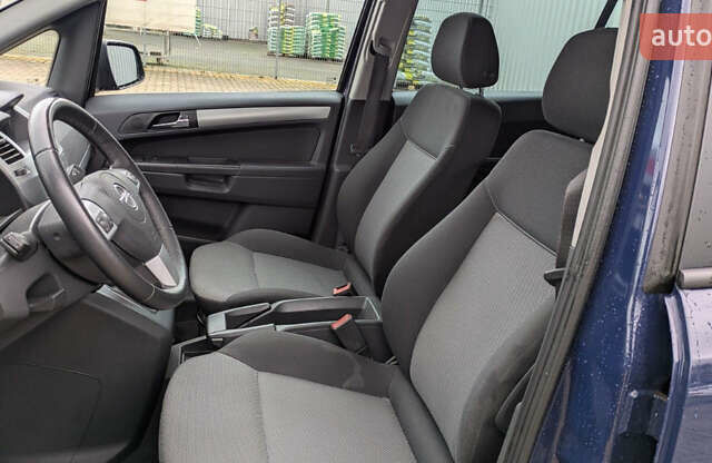 Синій Опель Зафіра, об'ємом двигуна 1.6 л та пробігом 180 тис. км за 6300 $, фото 9 на Automoto.ua