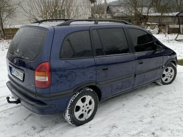 Синий Опель Зафира, объемом двигателя 2 л и пробегом 400 тыс. км за 3000 $, фото 12 на Automoto.ua