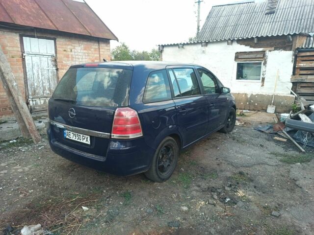 Синій Опель Зафіра, об'ємом двигуна 1.9 л та пробігом 345 тис. км за 7000 $, фото 2 на Automoto.ua