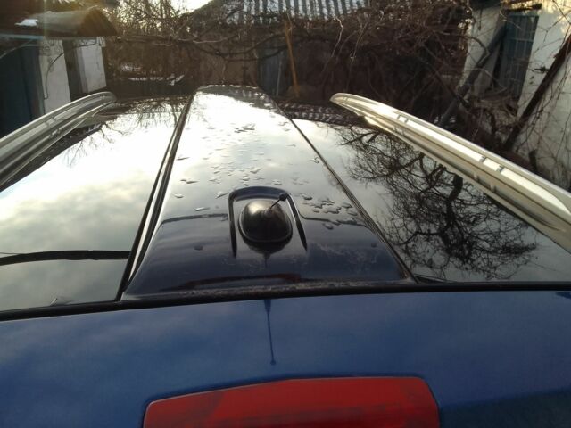 Синий Опель Зафира, объемом двигателя 1.9 л и пробегом 358 тыс. км за 5800 $, фото 4 на Automoto.ua