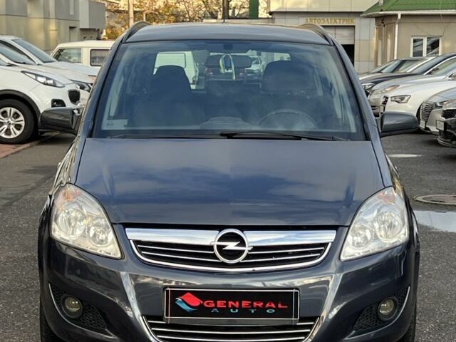 Синий Опель Зафира, объемом двигателя 1.8 л и пробегом 170 тыс. км за 6300 $, фото 2 на Automoto.ua