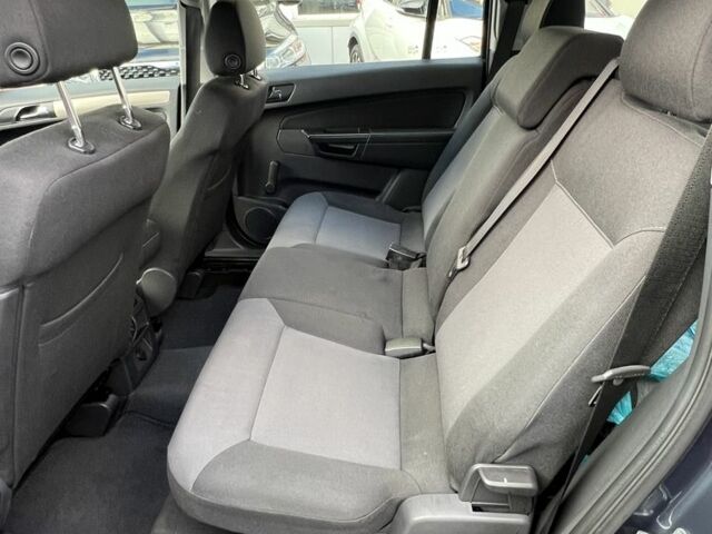 Синий Опель Зафира, объемом двигателя 1.8 л и пробегом 170 тыс. км за 6300 $, фото 16 на Automoto.ua