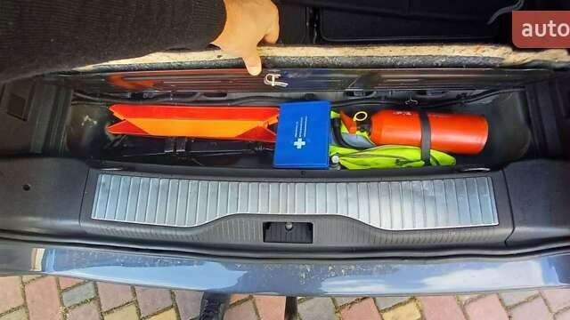 Синій Опель Зафіра, об'ємом двигуна 1.7 л та пробігом 210 тис. км за 6450 $, фото 17 на Automoto.ua