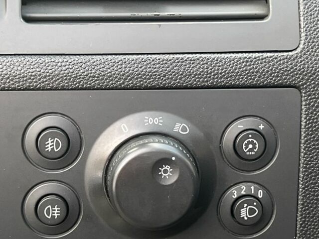 Синий Опель Зафира, объемом двигателя 1.8 л и пробегом 170 тыс. км за 6300 $, фото 21 на Automoto.ua