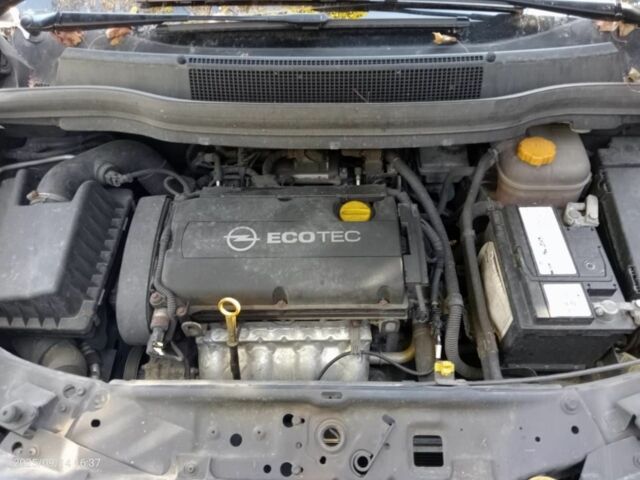 Синій Опель Зафіра, об'ємом двигуна 1.8 л та пробігом 156 тис. км за 4200 $, фото 6 на Automoto.ua