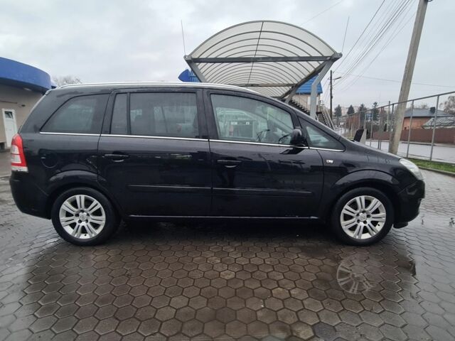 Синий Опель Зафира, объемом двигателя 1.8 л и пробегом 196 тыс. км за 7200 $, фото 8 на Automoto.ua