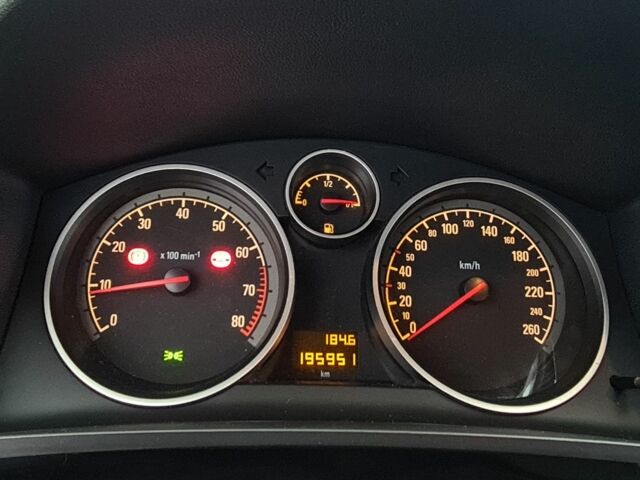 Синий Опель Зафира, объемом двигателя 1.8 л и пробегом 196 тыс. км за 7200 $, фото 19 на Automoto.ua