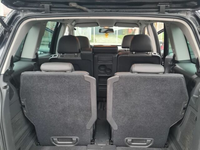 Синий Опель Зафира, объемом двигателя 1.8 л и пробегом 196 тыс. км за 7200 $, фото 22 на Automoto.ua