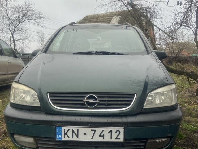 Зеленый Опель Зафира, объемом двигателя 2 л и пробегом 330 тыс. км за 2324 $, фото 2 на Automoto.ua