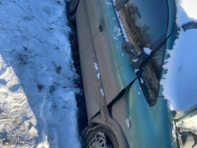 Зелений Опель Зафіра, об'ємом двигуна 2 л та пробігом 270 тис. км за 800 $, фото 1 на Automoto.ua