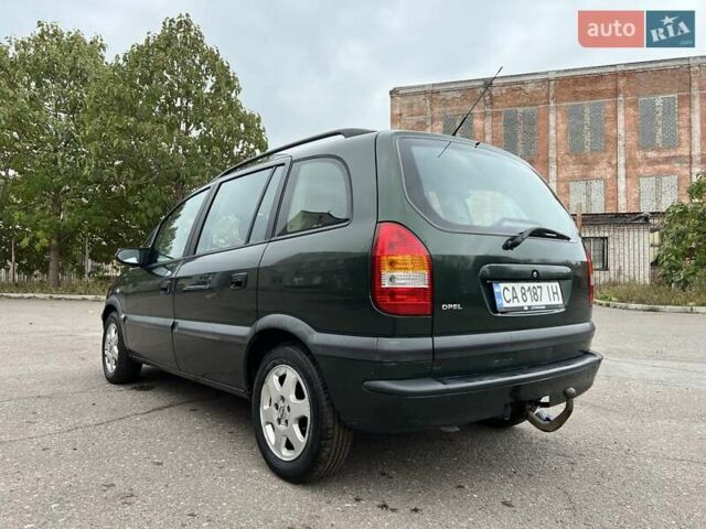 Зеленый Опель Зафира, объемом двигателя 2 л и пробегом 397 тыс. км за 3300 $, фото 32 на Automoto.ua