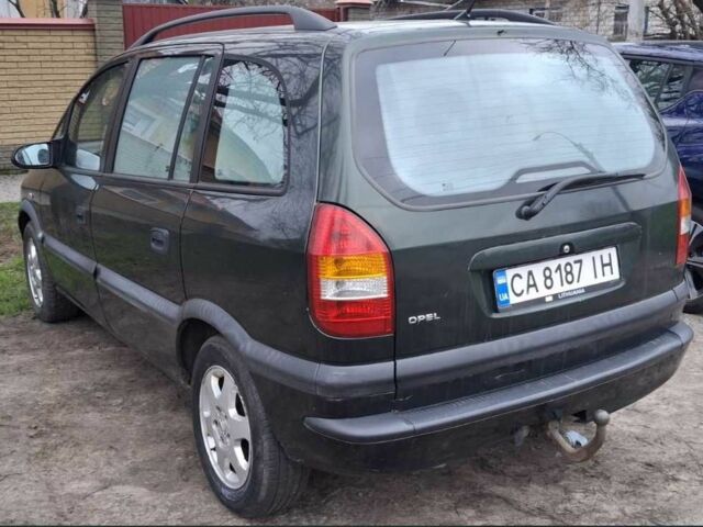 Зеленый Опель Зафира, объемом двигателя 2 л и пробегом 277 тыс. км за 2500 $, фото 4 на Automoto.ua
