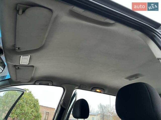 Зеленый Опель Зафира, объемом двигателя 2 л и пробегом 397 тыс. км за 3300 $, фото 14 на Automoto.ua