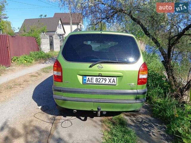 Зеленый Опель Зафира, объемом двигателя 1.8 л и пробегом 260 тыс. км за 3700 $, фото 9 на Automoto.ua