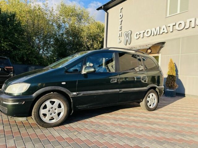Зеленый Опель Зафира, объемом двигателя 2 л и пробегом 367 тыс. км за 3650 $, фото 1 на Automoto.ua