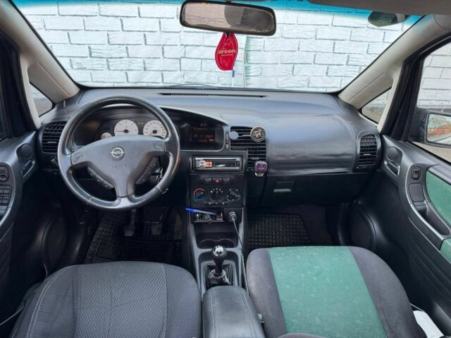 Зеленый Опель Зафира, объемом двигателя 2 л и пробегом 345 тыс. км за 3500 $, фото 9 на Automoto.ua