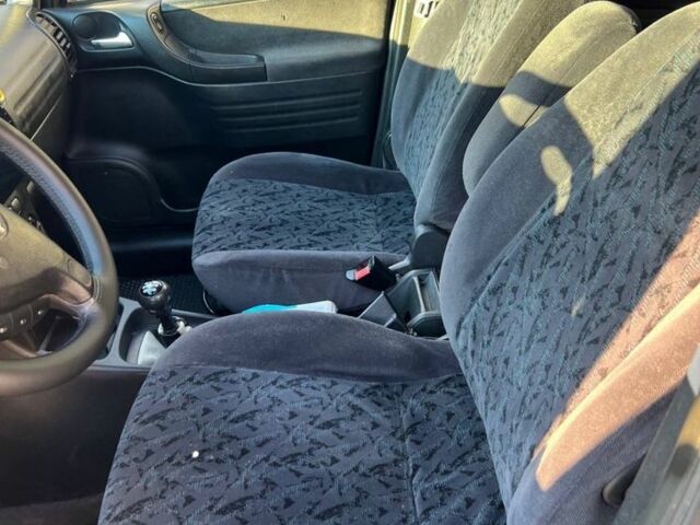 Зеленый Опель Зафира, объемом двигателя 2 л и пробегом 367 тыс. км за 3650 $, фото 6 на Automoto.ua