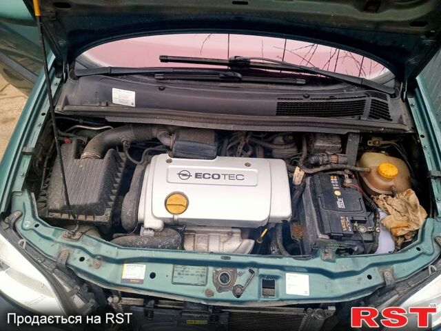 Зелений Опель Зафіра, об'ємом двигуна 1.6 л та пробігом 390 тис. км за 3500 $, фото 2 на Automoto.ua