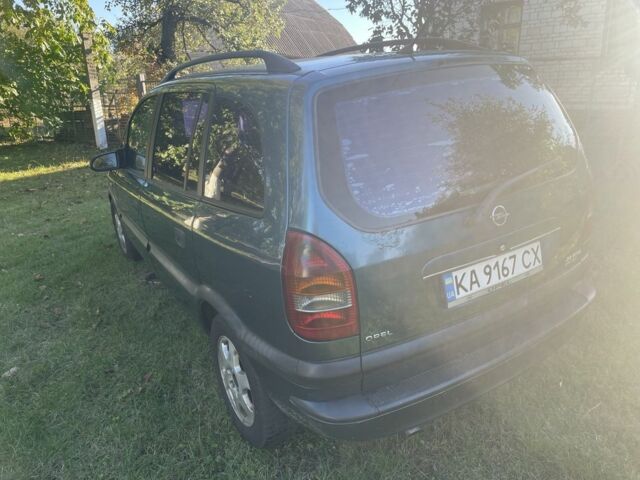 Зелений Опель Зафіра, об'ємом двигуна 2 л та пробігом 486 тис. км за 3000 $, фото 8 на Automoto.ua