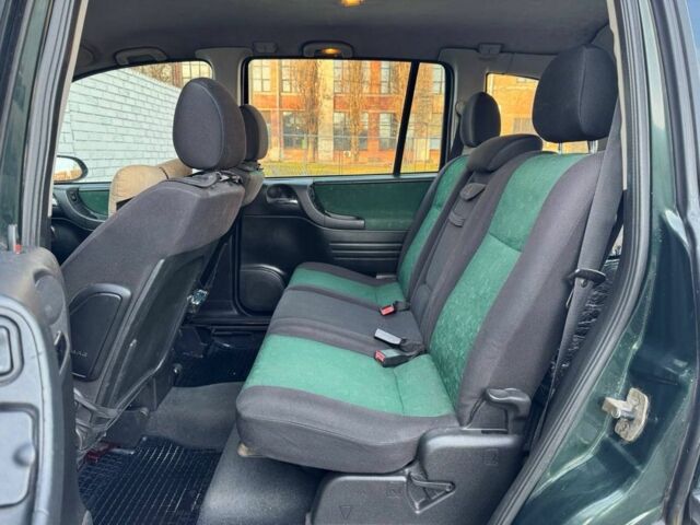 Зеленый Опель Зафира, объемом двигателя 2 л и пробегом 345 тыс. км за 3500 $, фото 10 на Automoto.ua