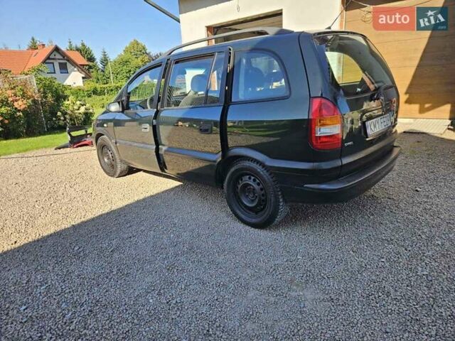 Зеленый Опель Зафира, объемом двигателя 1.8 л и пробегом 333 тыс. км за 2000 $, фото 3 на Automoto.ua