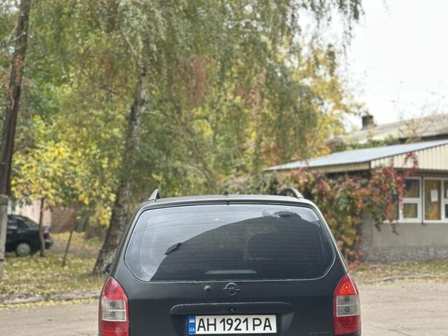 Зеленый Опель Зафира, объемом двигателя 2.2 л и пробегом 220 тыс. км за 2650 $, фото 4 на Automoto.ua