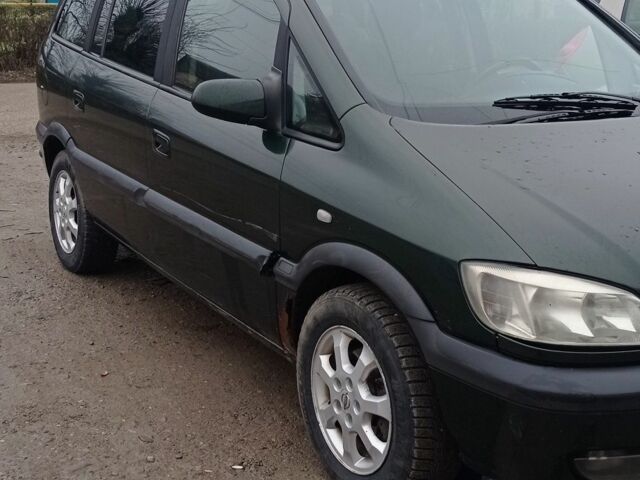 Зеленый Опель Зафира, объемом двигателя 2 л и пробегом 246 тыс. км за 3000 $, фото 1 на Automoto.ua