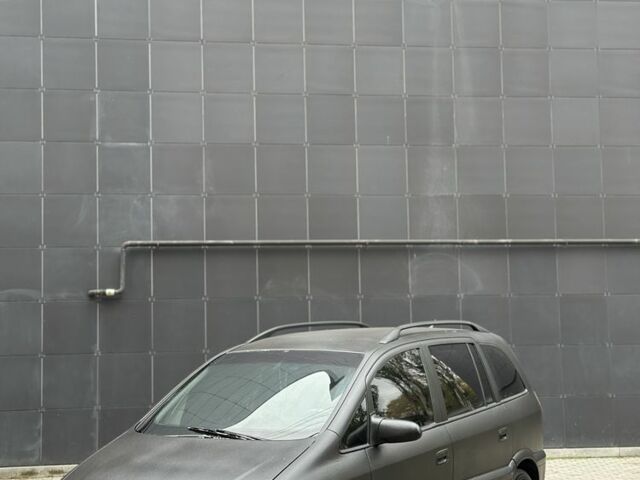 Зеленый Опель Зафира, объемом двигателя 2.2 л и пробегом 220 тыс. км за 2650 $, фото 2 на Automoto.ua