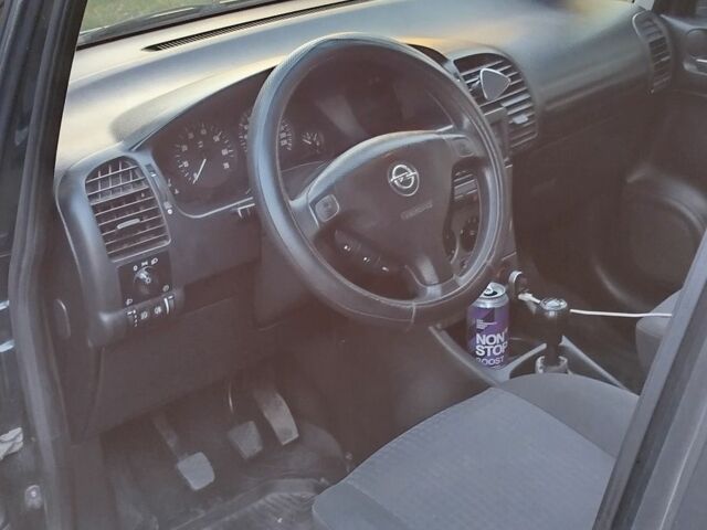 Зелений Опель Зафіра, об'ємом двигуна 1.6 л та пробігом 193 тис. км за 5200 $, фото 13 на Automoto.ua